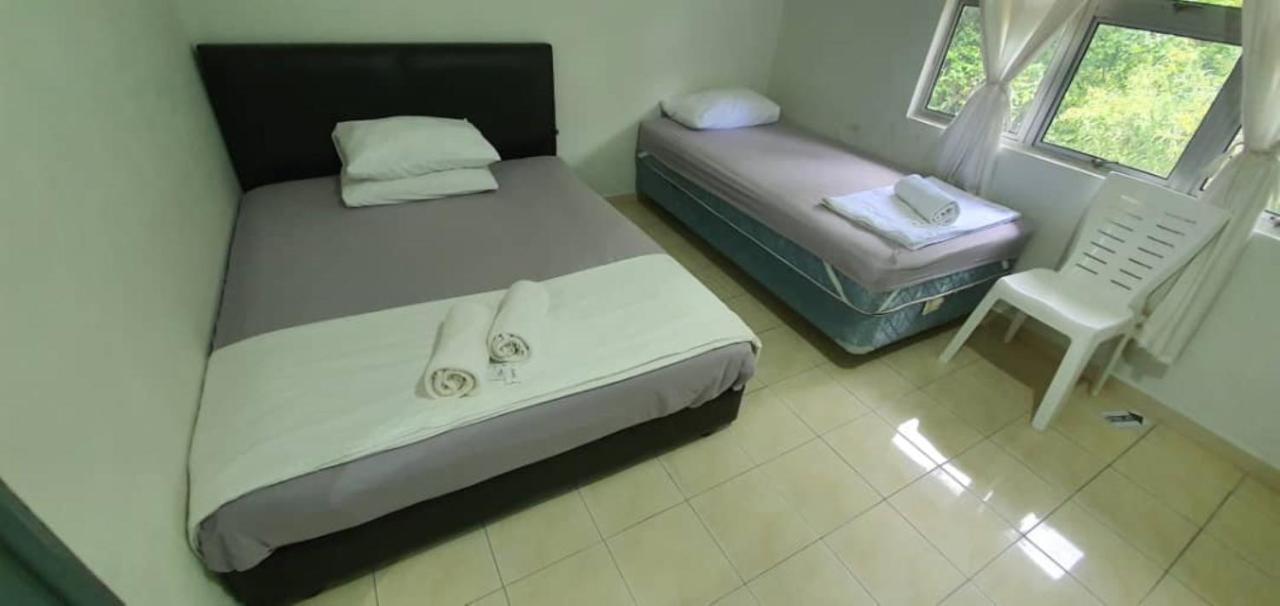 Oyo 90116 Fbs Inn Hotel Dungun Luaran gambar