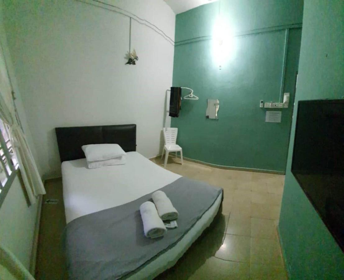 Oyo 90116 Fbs Inn Hotel Dungun Luaran gambar